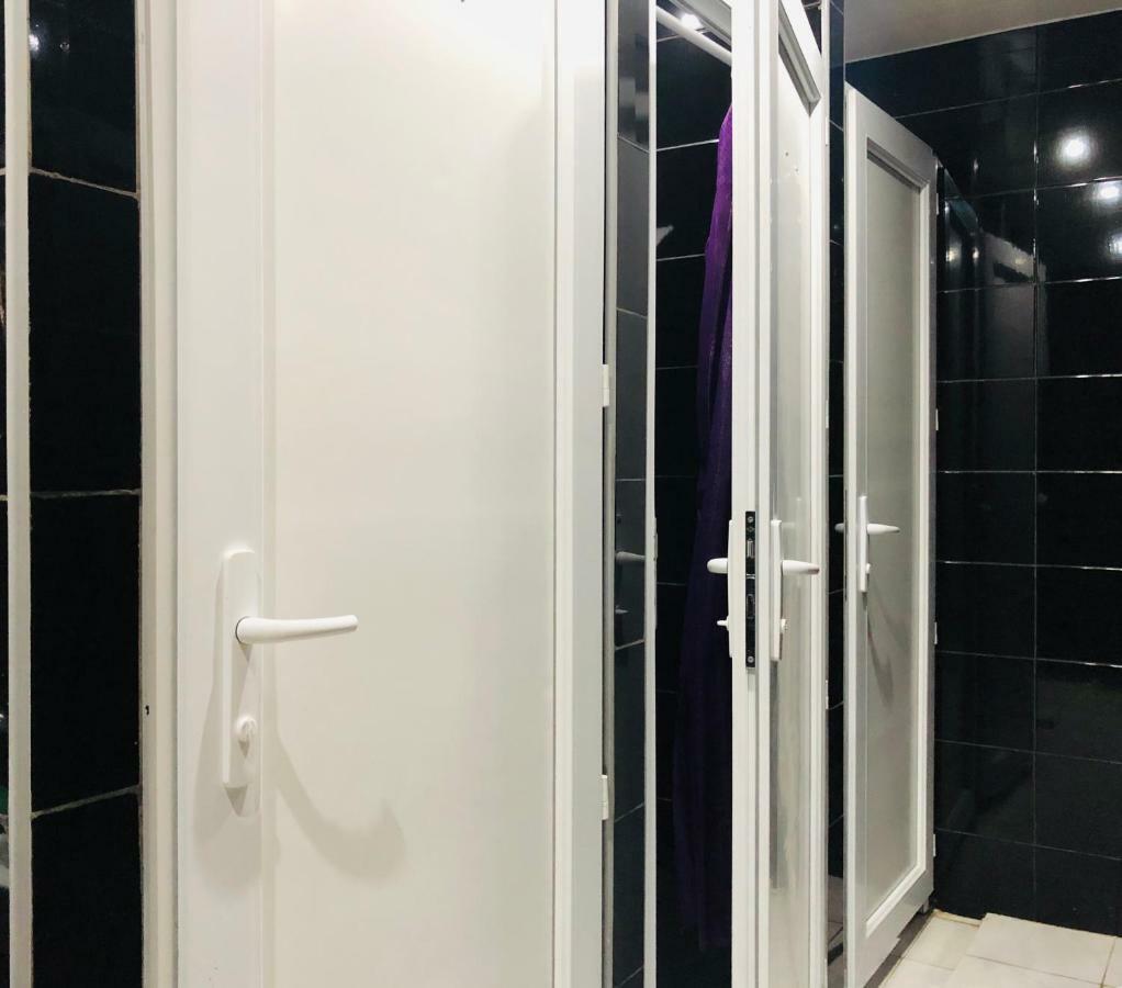 Brobro Hostel Τυφλίδα Εξωτερικό φωτογραφία